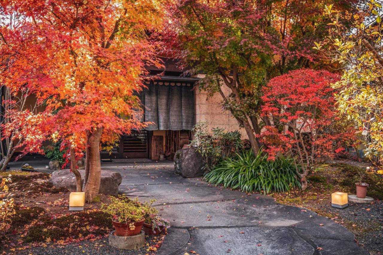 ホテル 川原湯温泉 山木館 長野原町 エクステリア 写真