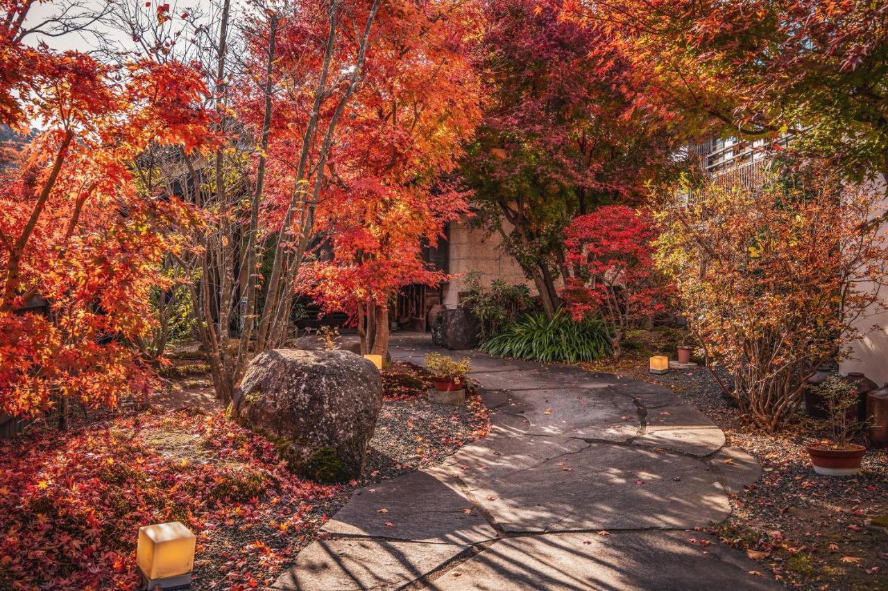 ホテル 川原湯温泉 山木館 長野原町 エクステリア 写真